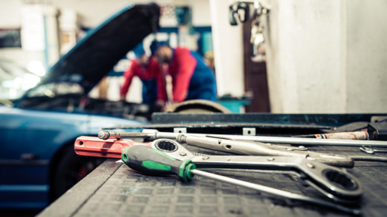 11 Tips for Finding a Trustworthy Auto Mechanic