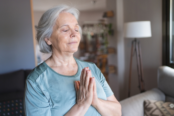 woman practicing mindfulness